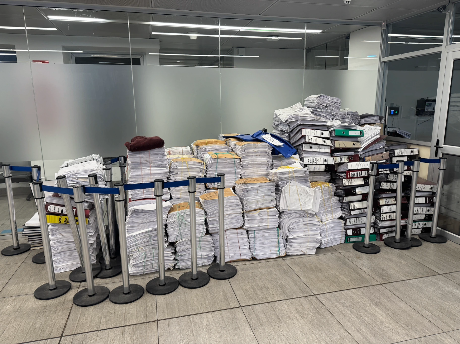 La montaña de papel no es el problema